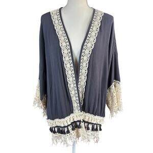 Weavers Open Front Cardigan Women Size S Gray Cream Fringe Crochet Boho Kimono